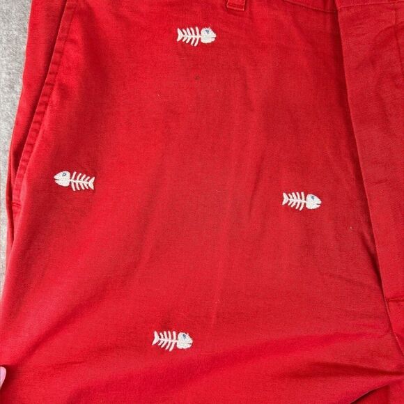 Castaway Nantucket Island Mens Red Embroidered Fish Bone Shorts Size 34 Cotton - Picture 4 of 10